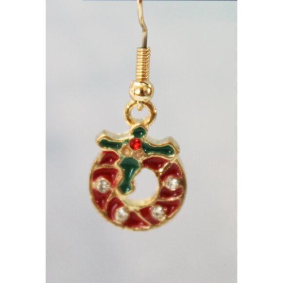 Red Rhinestone and Enamel Christmas Wreath Earrings E115 - Picture 2 of 3